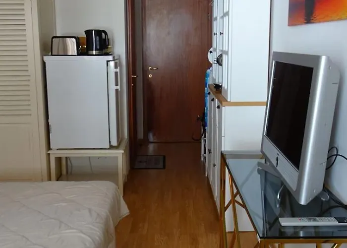 Sun, Sea, Apartment